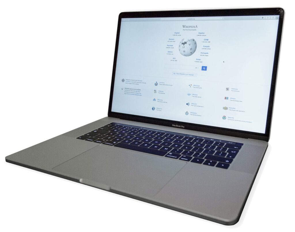 MacBook Pro M6 India Price